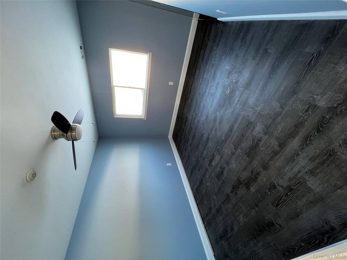 #19 photo, 53 Pointe Circle S, サフォーク郡 Coram , NY 11727