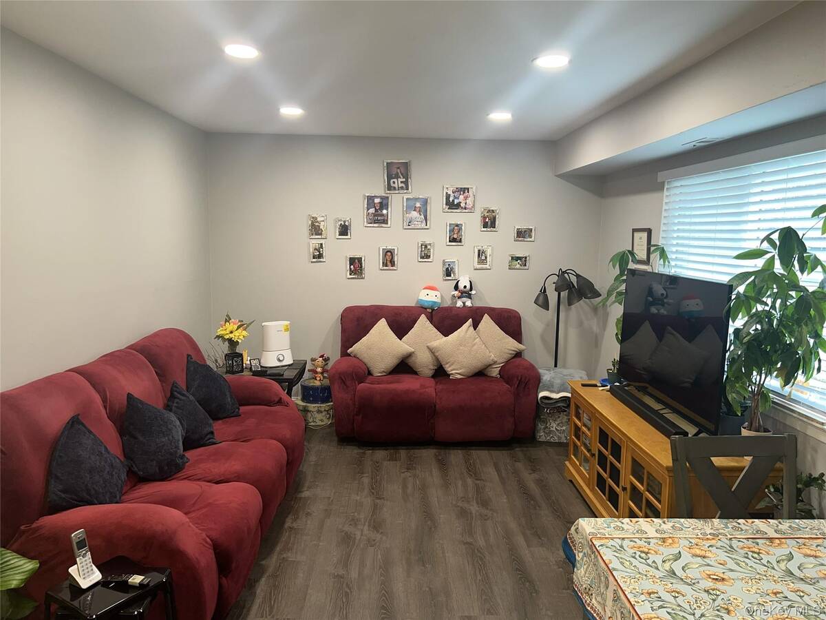 #25 photo, 53 Pointe Circle S, サフォーク郡 Coram , NY 11727