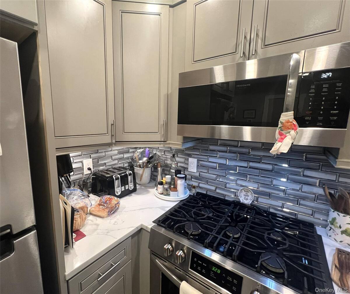 #7 photo, 53 Pointe Circle S, サフォーク郡 Coram , NY 11727