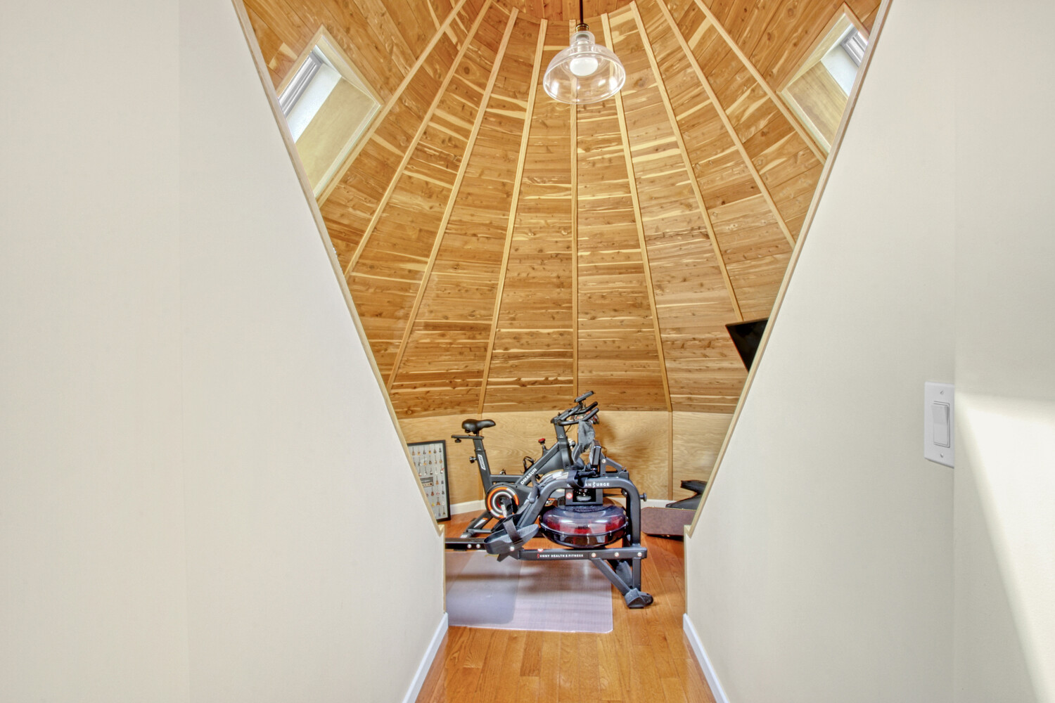 #24 photo, 1265 86TH Street, Dyker Heights , NY 11228