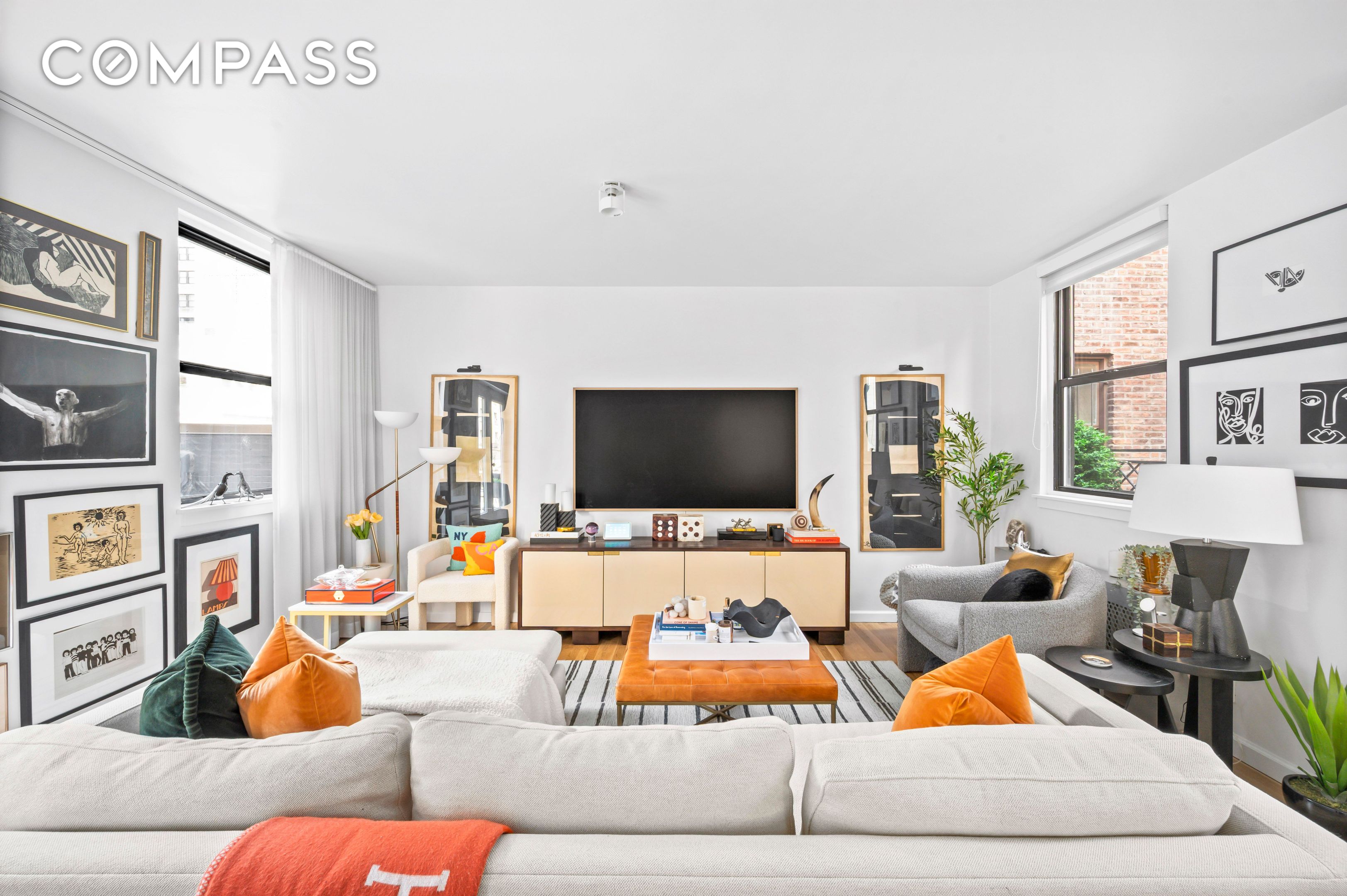 #3 photo, 140 W 58th Street, Midtown , NY 10019