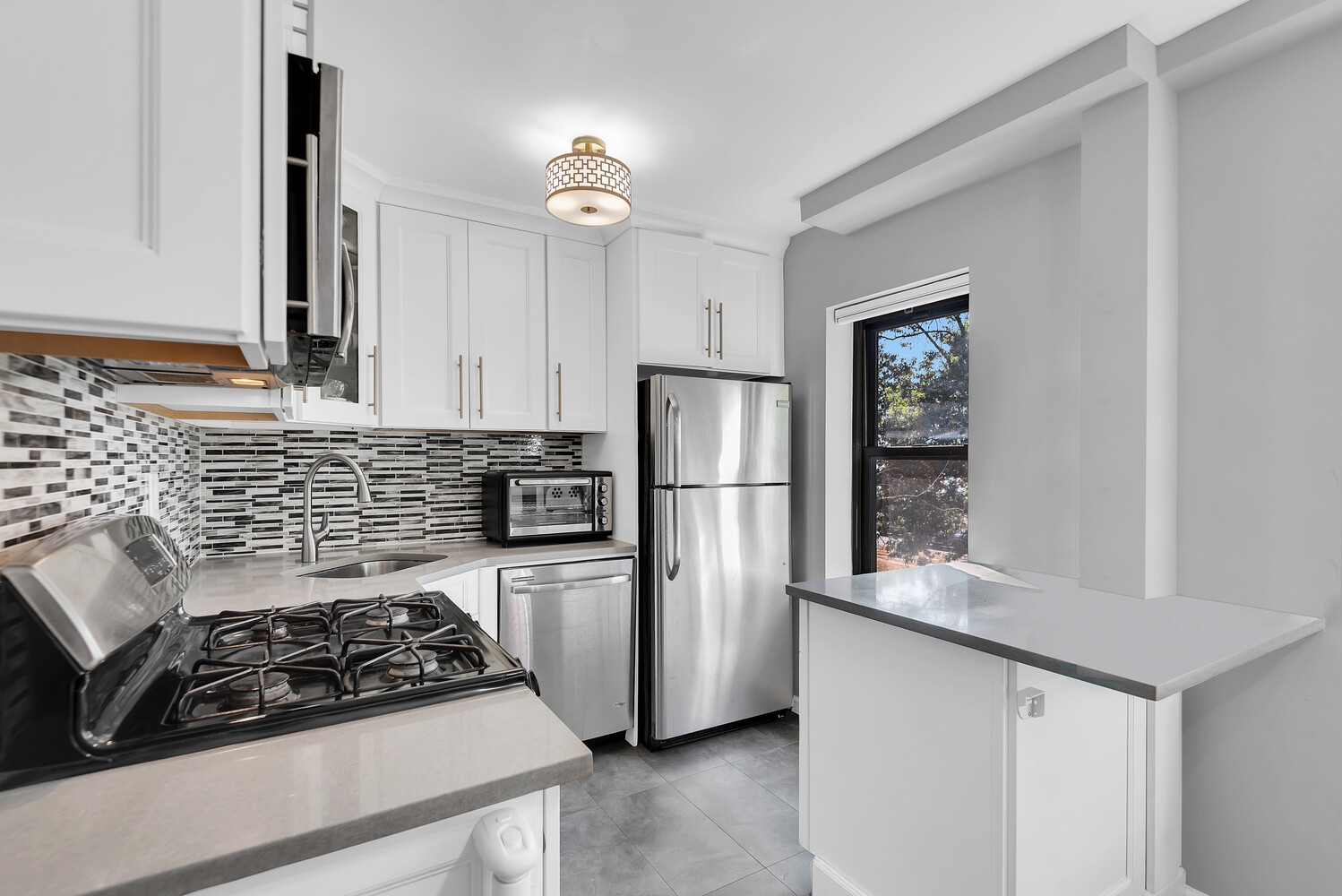 #6 photo, 1265 SHORE Parkway, Bath Beach , NY 11214