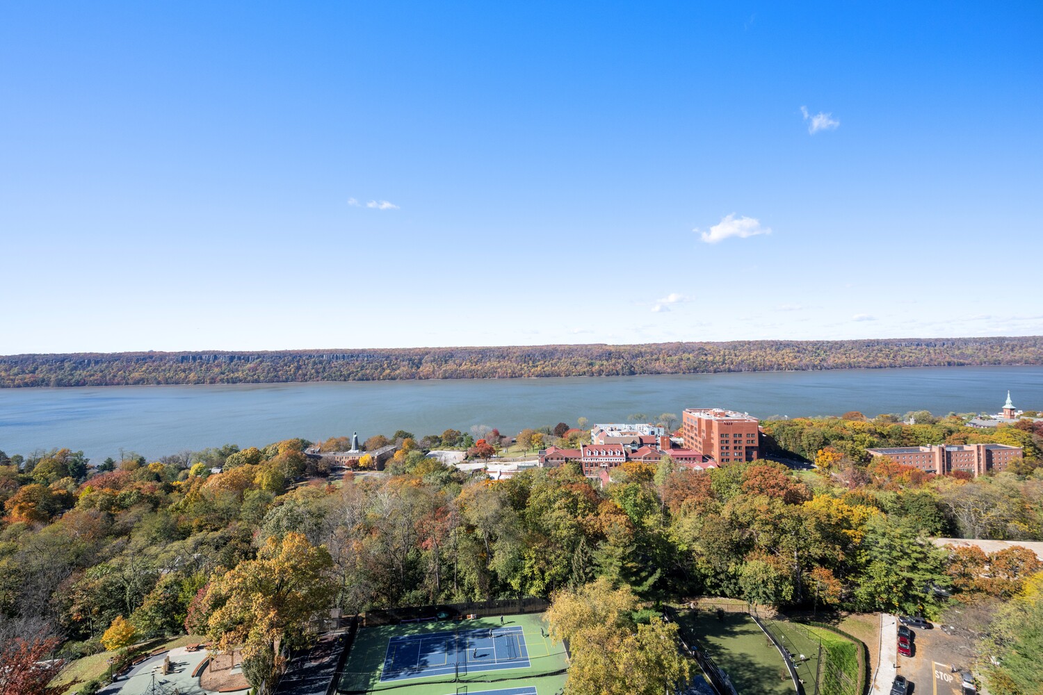 #4 photo, 5800 ARLINGTON Avenue, North Riverdale , NY 10471