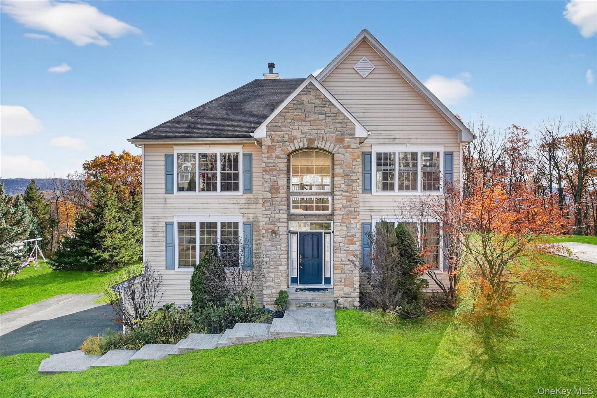 #1 photo, 12 Heather Ridge, Highland Mills , NY 10930