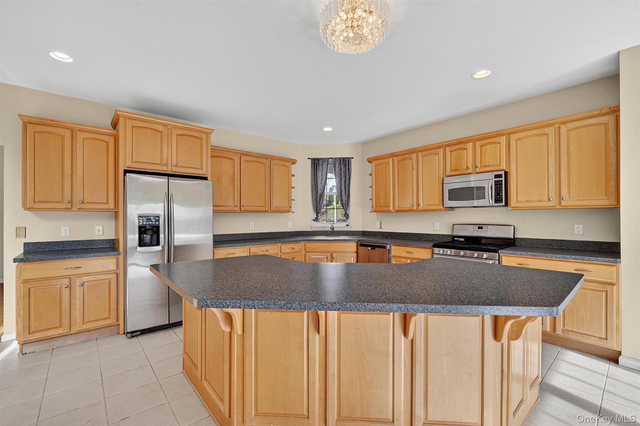 #17 photo, 12 Heather Ridge, Highland Mills , NY 10930