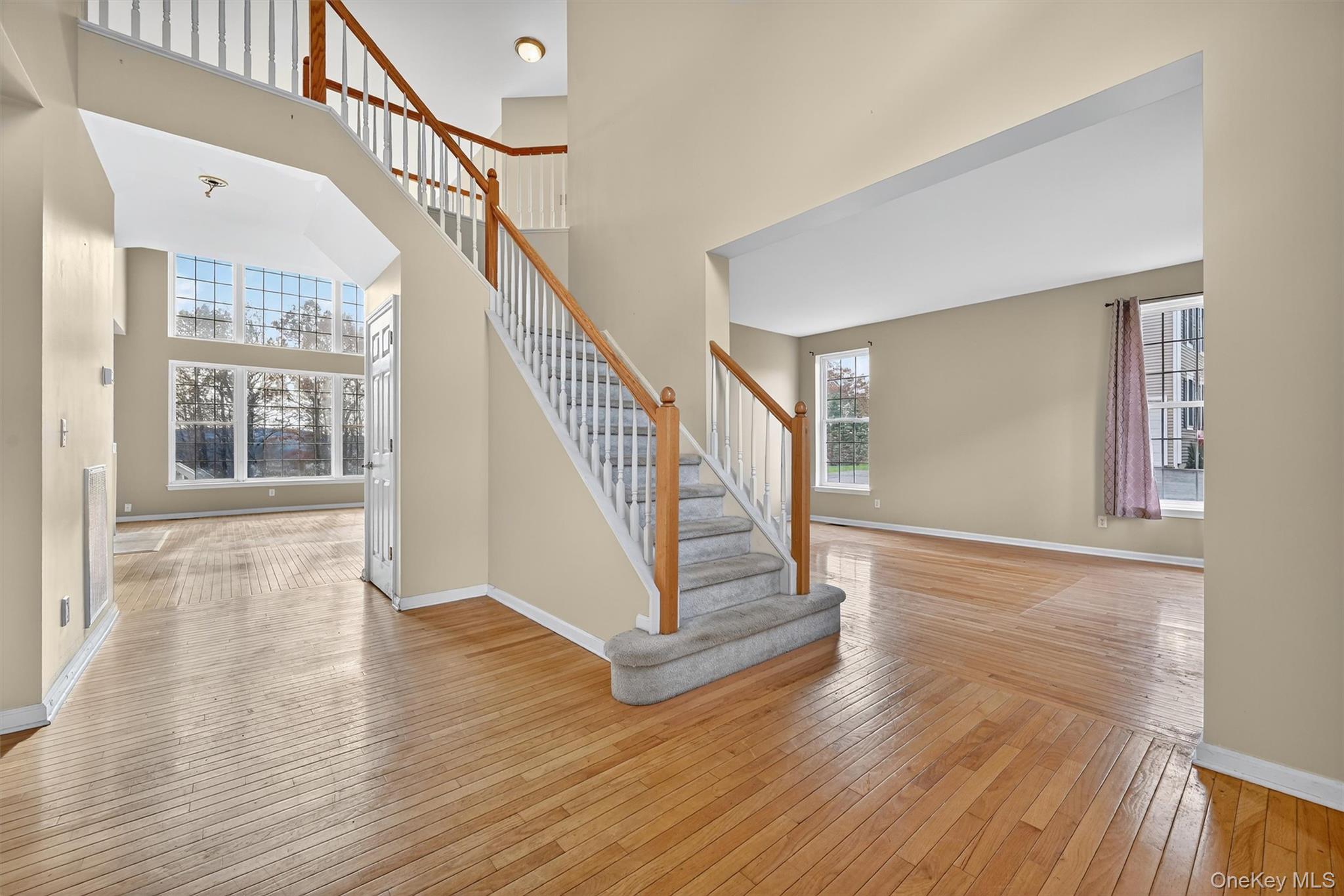 #6 photo, 12 Heather Ridge, Highland Mills , NY 10930