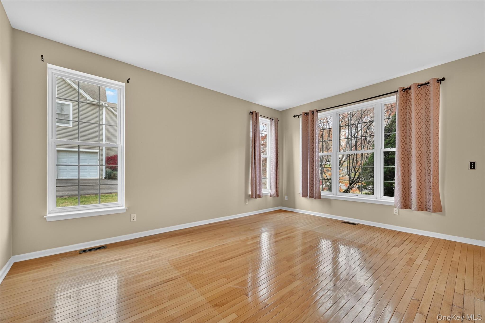 #7 photo, 12 Heather Ridge, Highland Mills , NY 10930