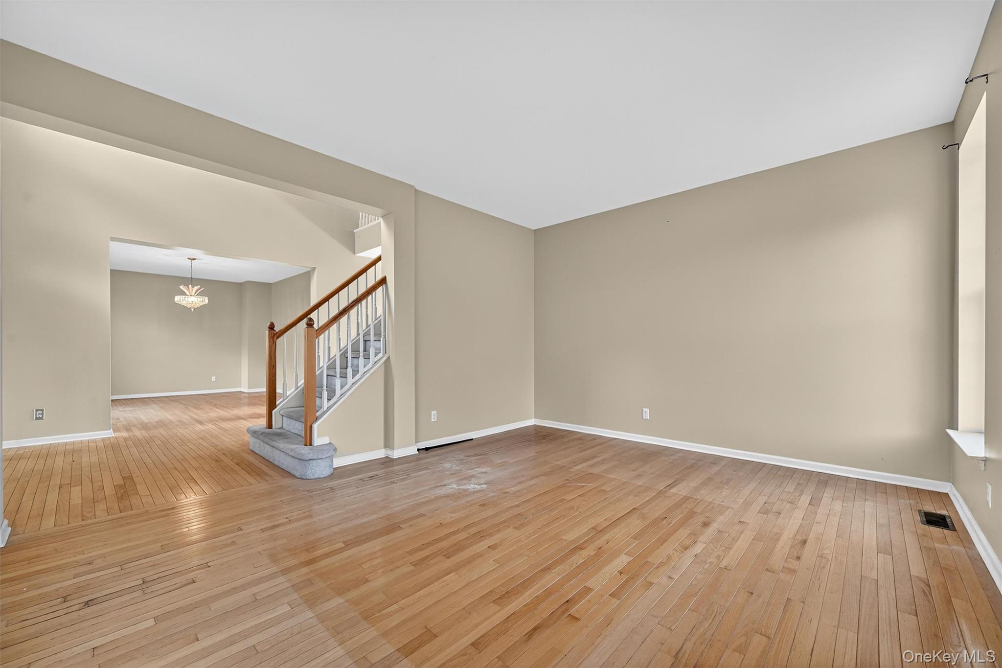 #8 photo, 12 Heather Ridge, Highland Mills , NY 10930