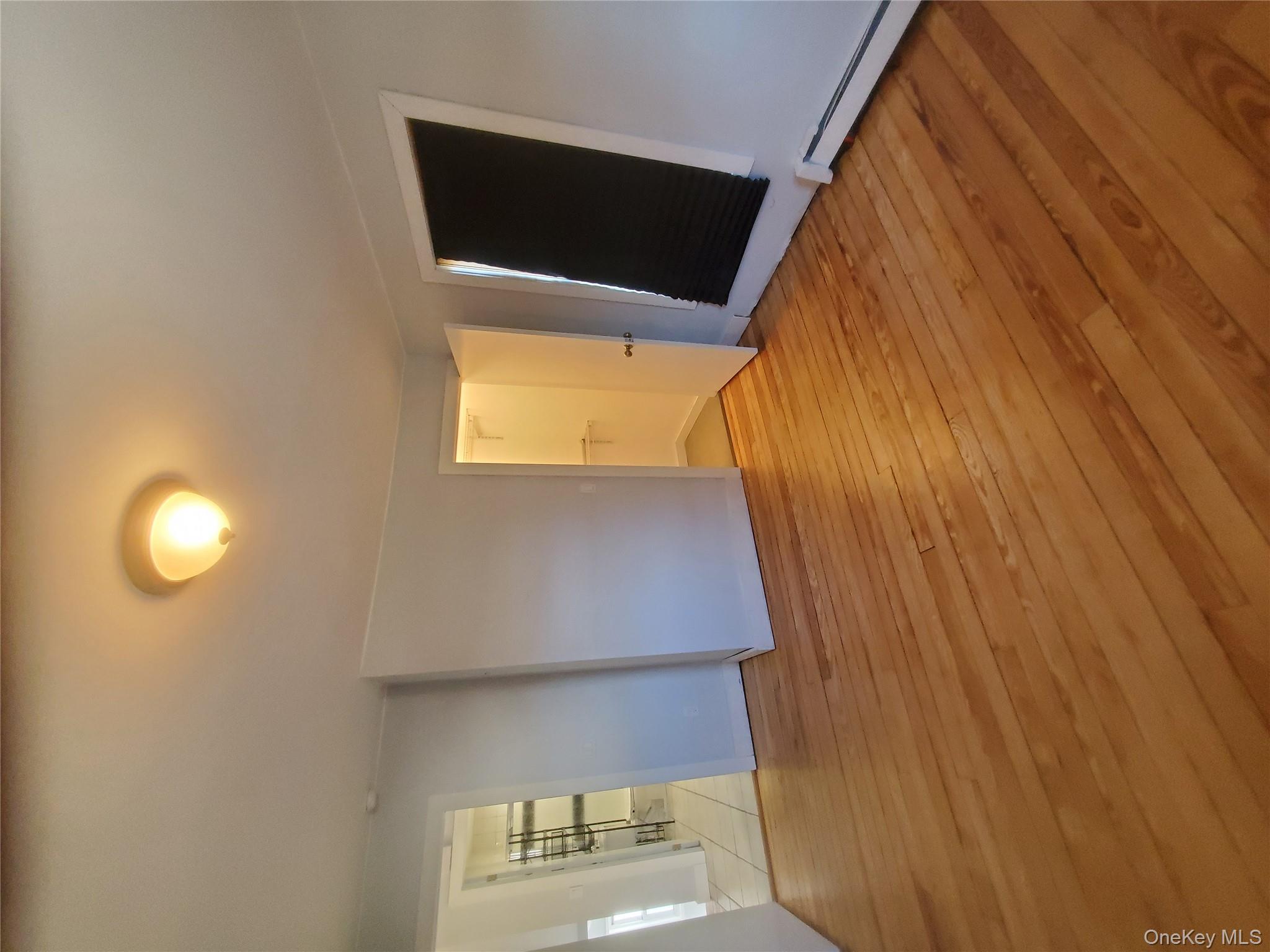 #10 photo, 35 3rd Avenue, Port Washington , NY 11050