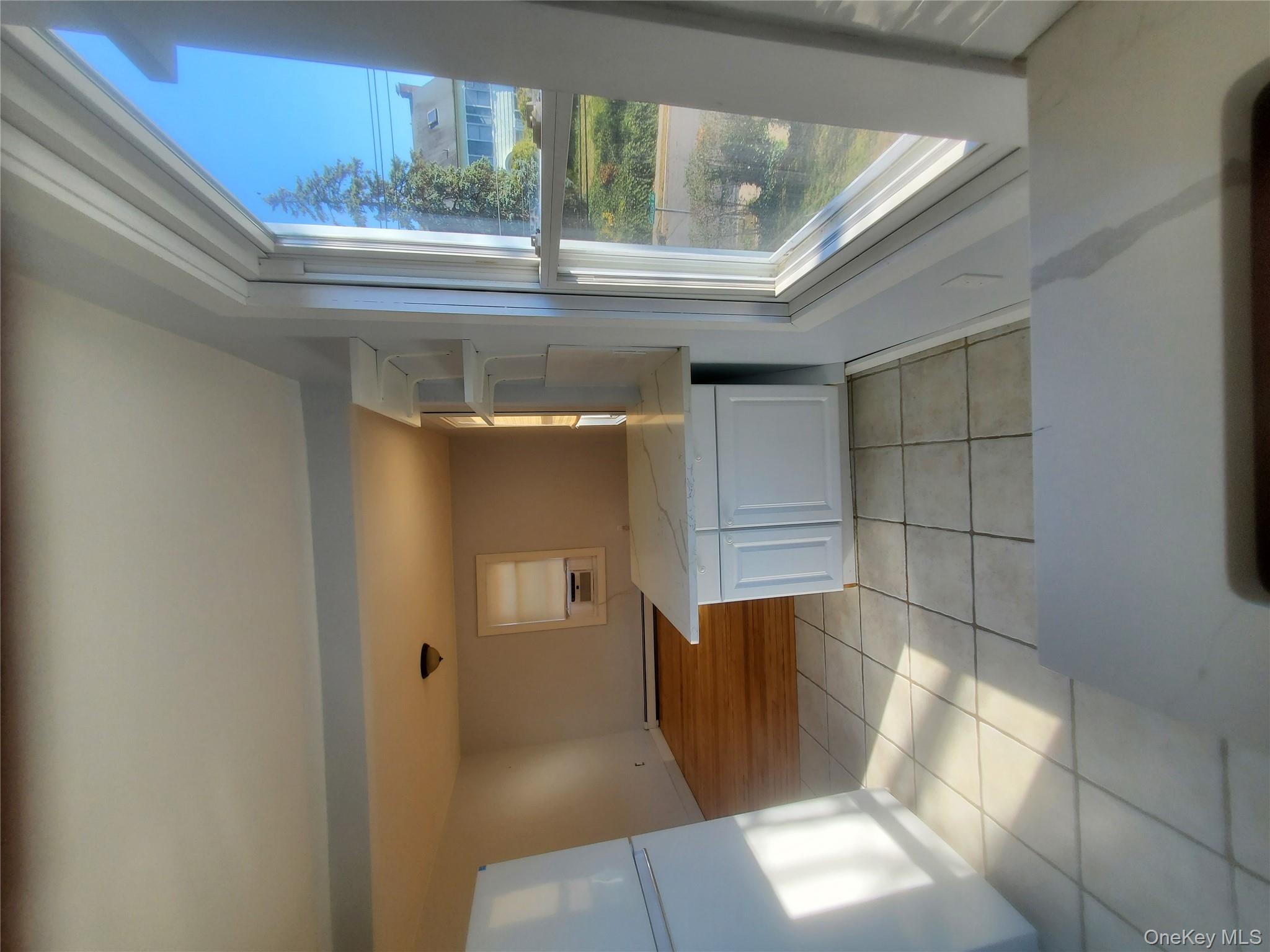 #7 photo, 35 3rd Avenue, Port Washington , NY 11050