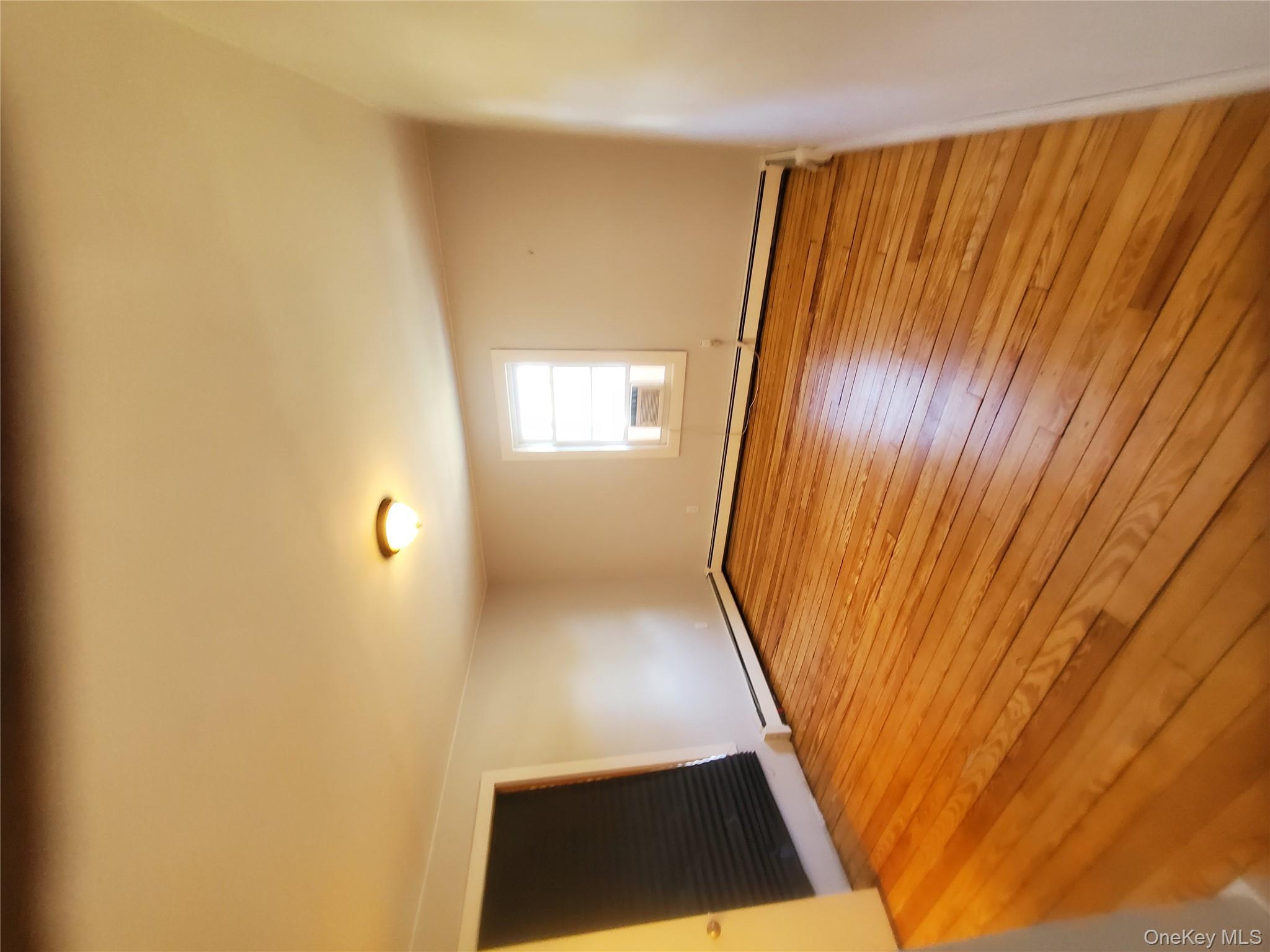 #9 photo, 35 3rd Avenue, Port Washington , NY 11050