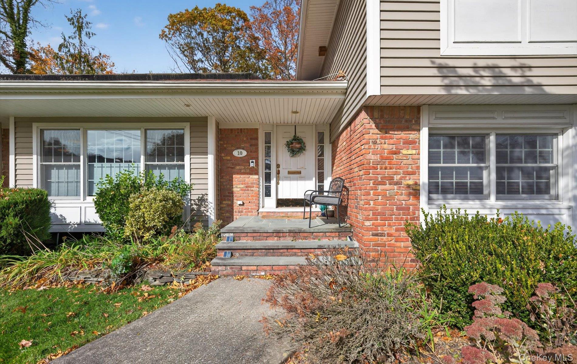 #3 photo, 10 Sorgi Court, Plainview , NY 11803