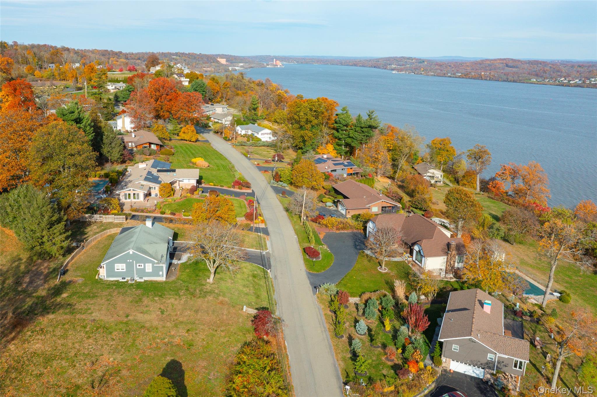 #4 photo, 39 Susan Drive, Balmville , NY 12550