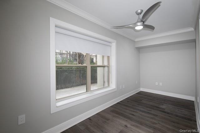 #5 photo, 100 Glen Street, Glen Cove , NY 11542