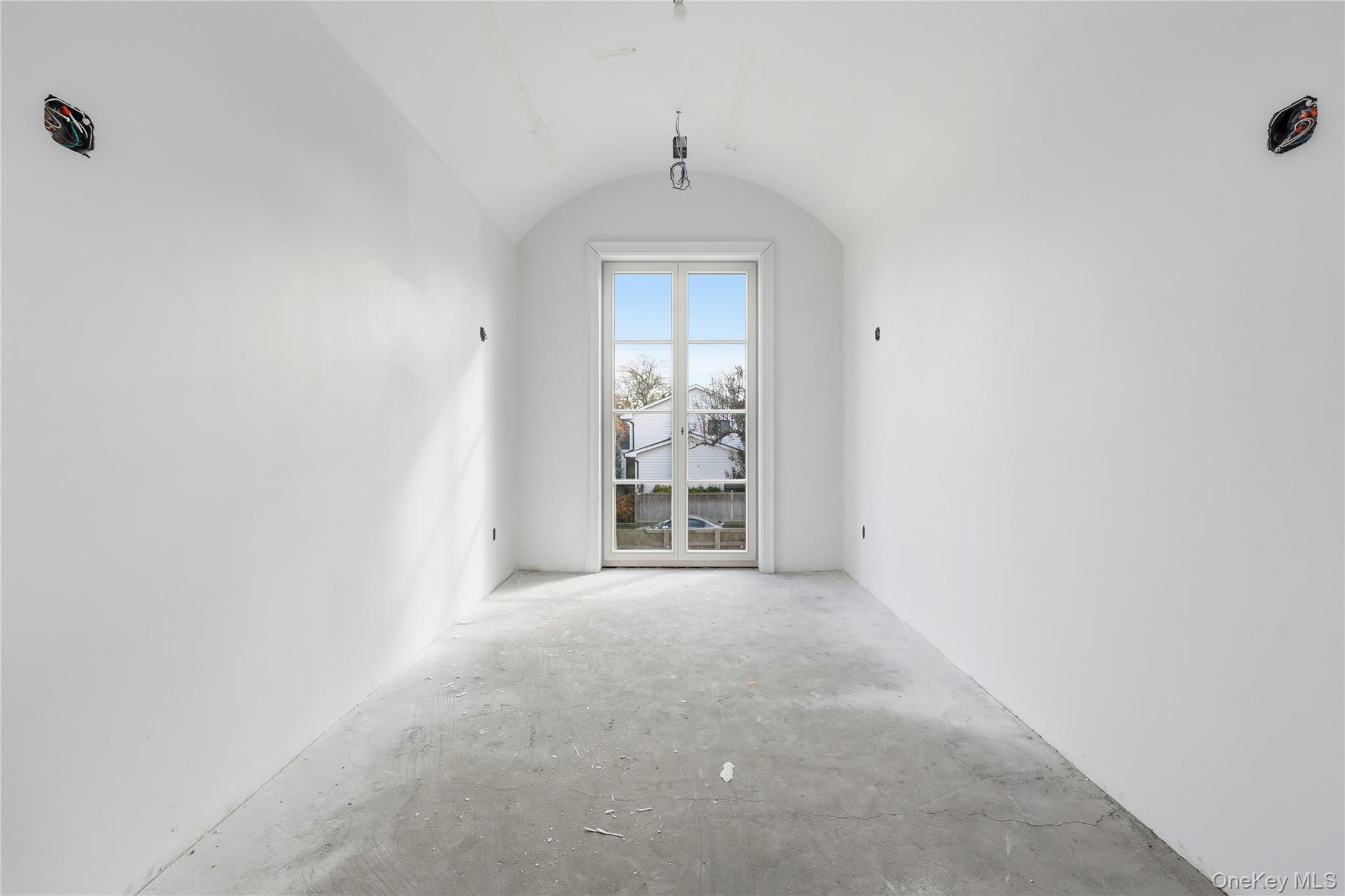 #15 photo, 156 Harborview, Lawrence , NY 11559