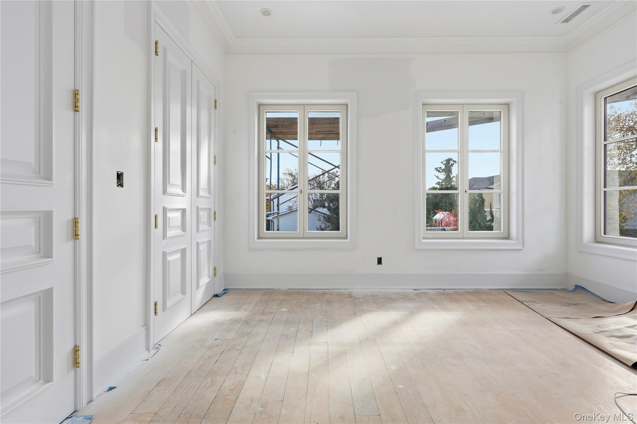 #19 photo, 156 Harborview, Lawrence , NY 11559