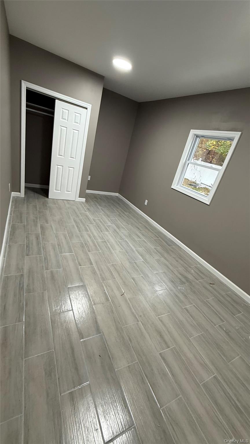 #5 photo, Brentwood, サフォーク郡 Brentwood , NY 11717