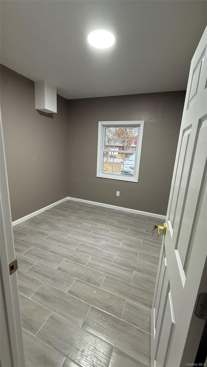 #6 photo, Brentwood, サフォーク郡 Brentwood , NY 11717