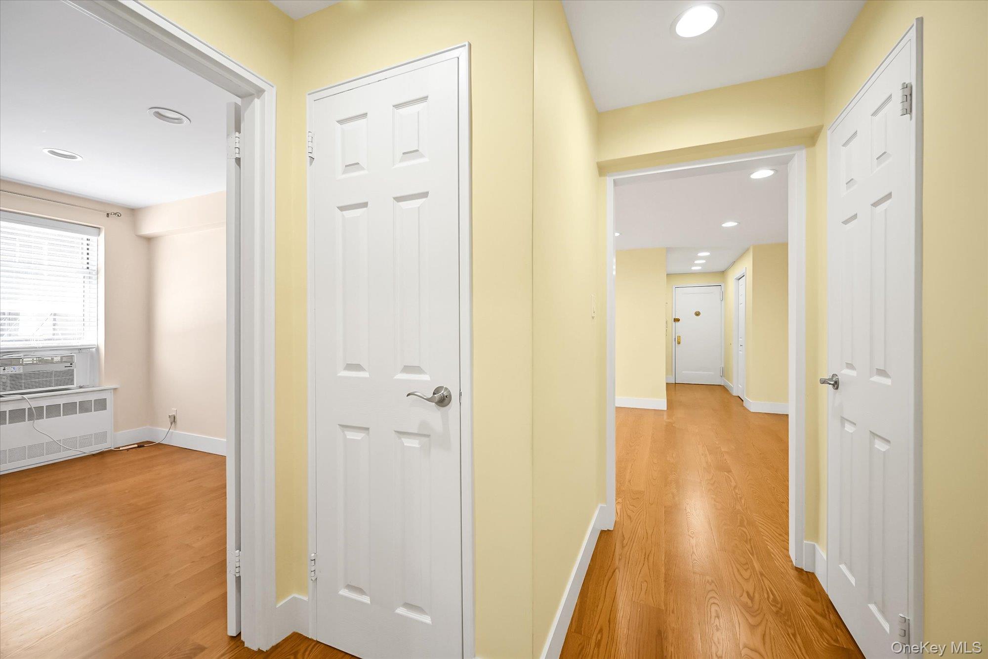 #10 photo, 65-05 Yellowstone Blvd., Forest Hills , NY 11375