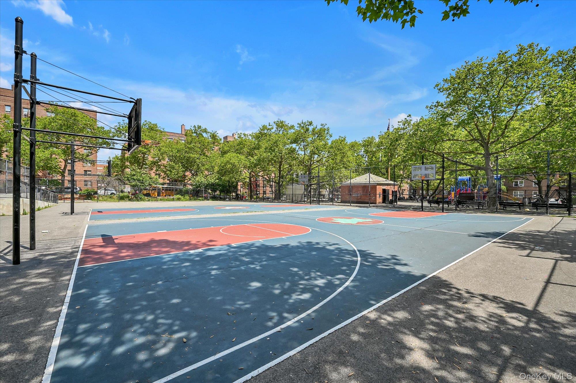 #12 photo, 65-05 Yellowstone Blvd., Forest Hills , NY 11375