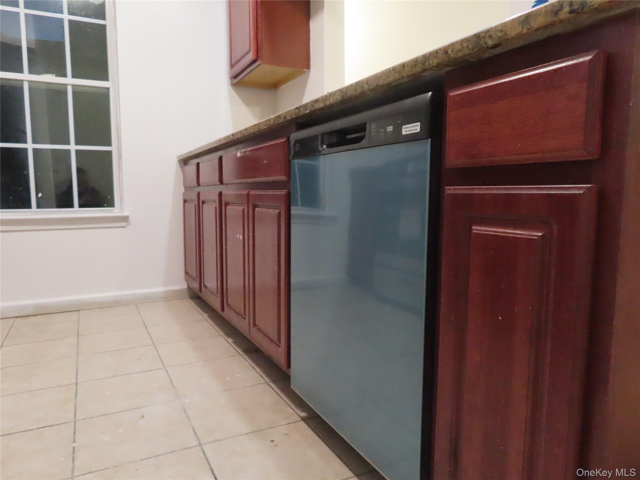 #8 photo, 265 Ruth Court, Middletown , NY 10940