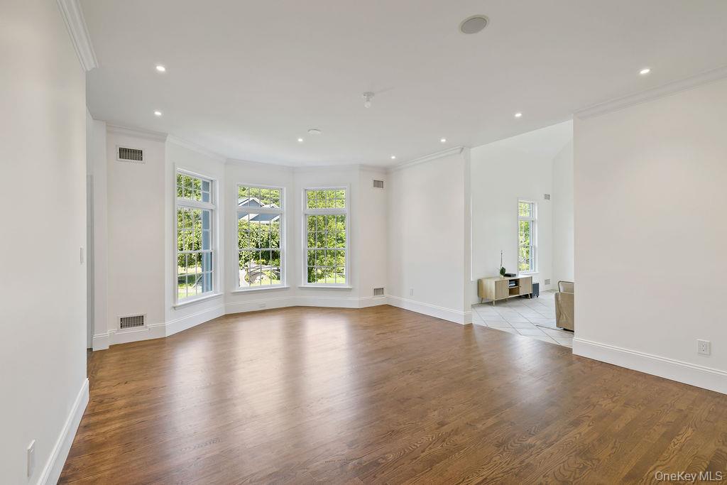 #8 photo, 4 Beaver Pond Court, Stony Point , NY 10980