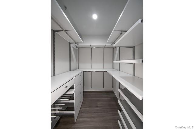 #9 photo, 1 Pond Road, サフォーク郡 Coram , NY 11727