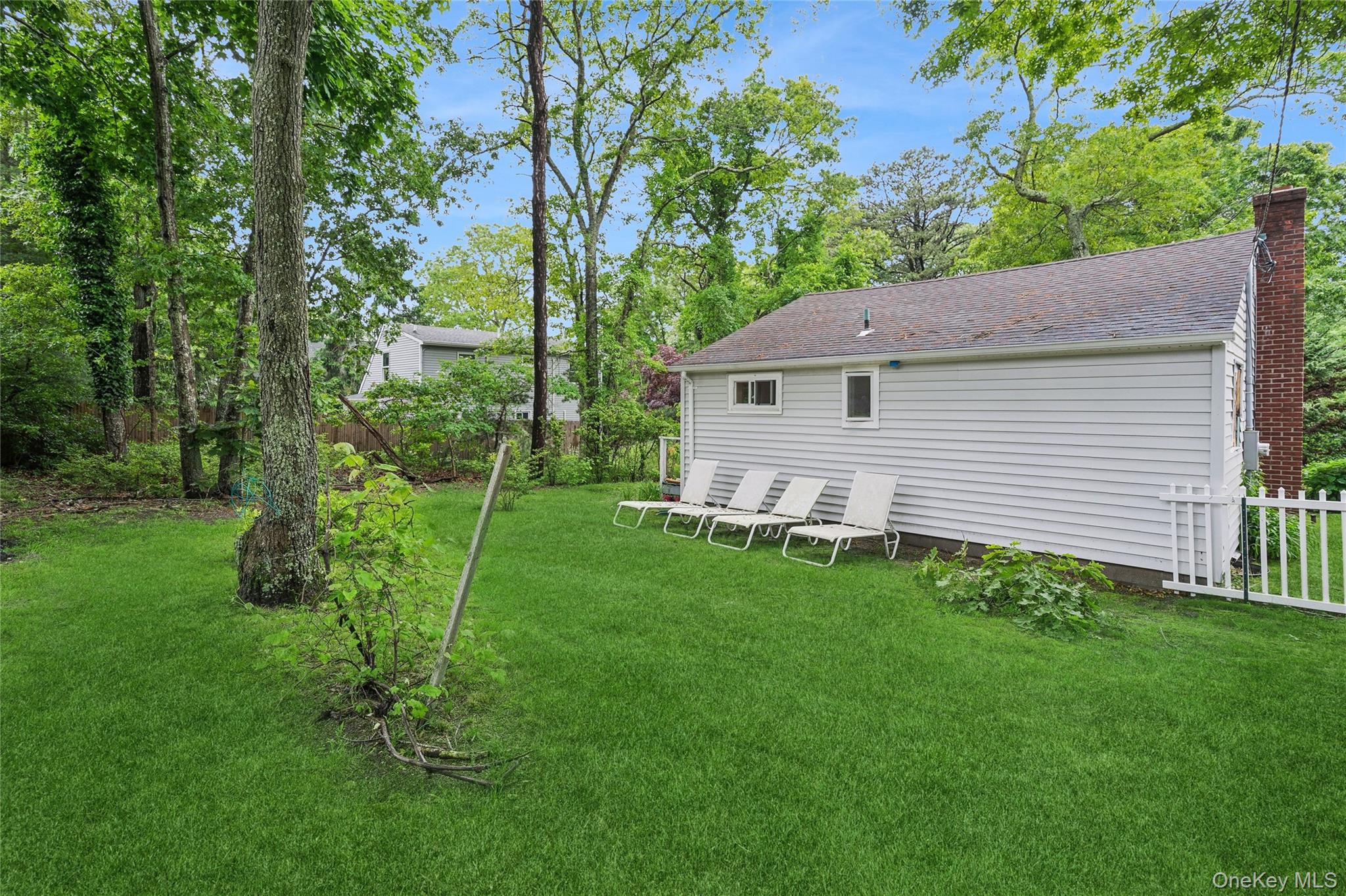 #17 photo, 11 Shell Road, Hampton Bays , NY 11946