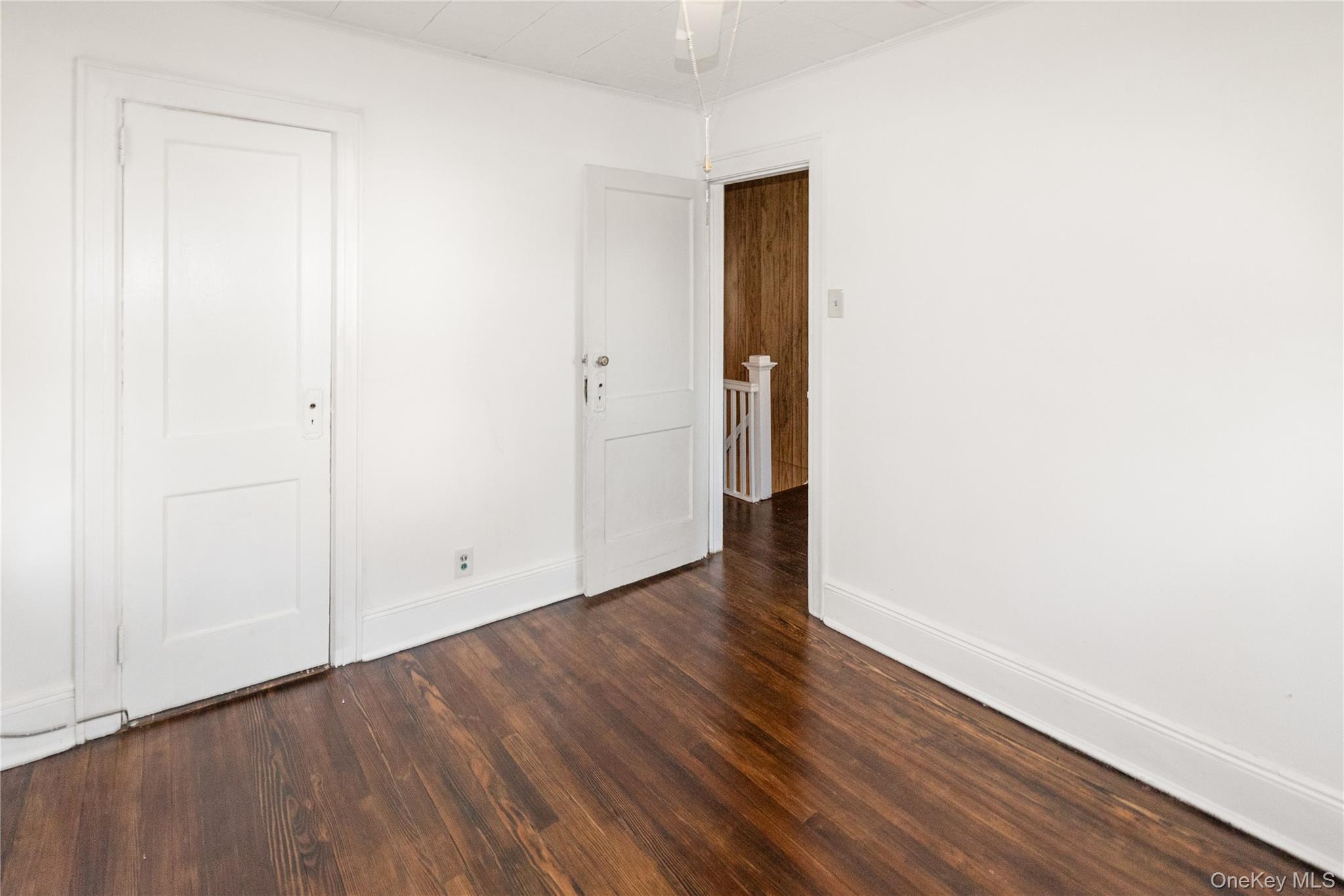 #12 photo, 109-29 Van Wyck Expressway, Jamaica , NY 11435