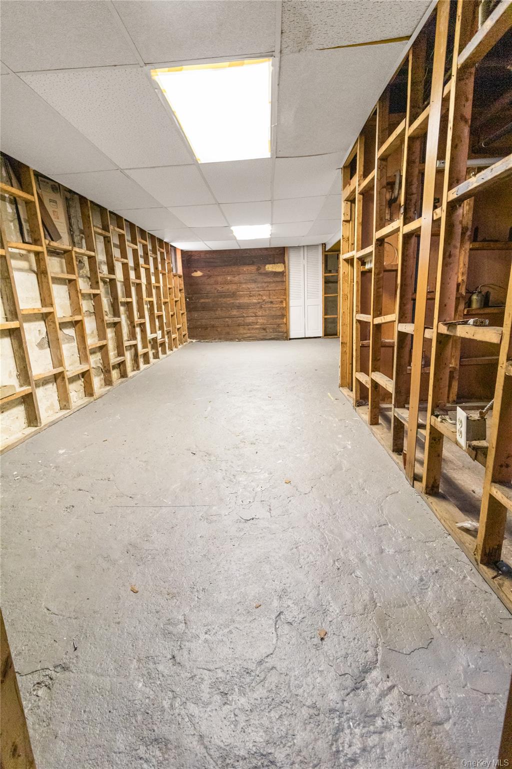 #19 photo, 109-29 Van Wyck Expressway, Jamaica , NY 11435