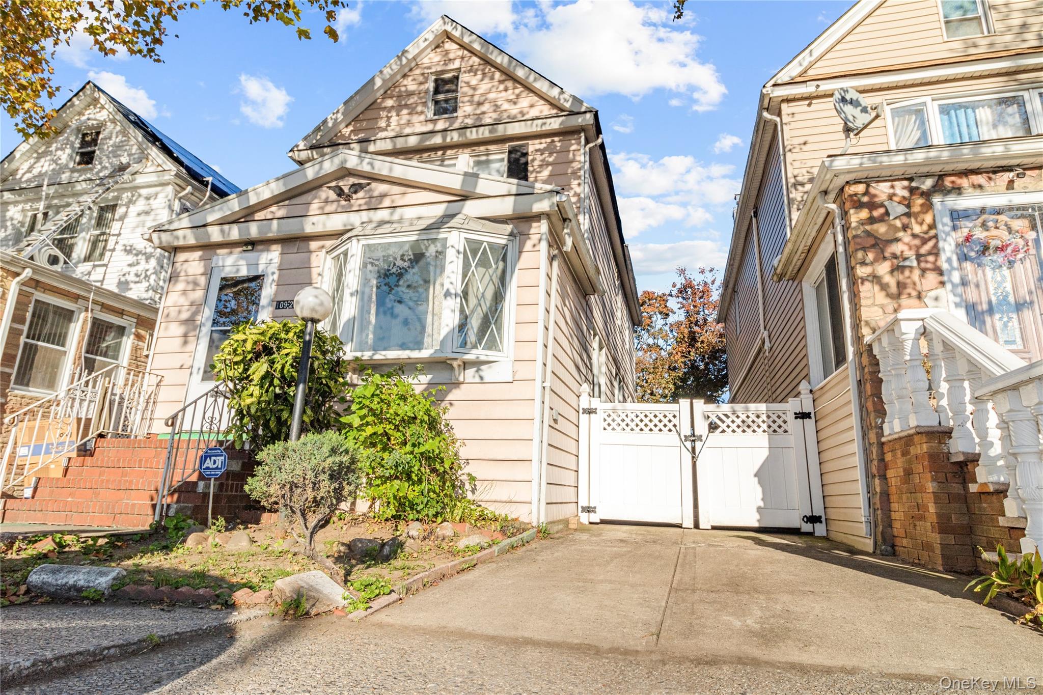 #2 photo, 109-29 Van Wyck Expressway, Jamaica , NY 11435