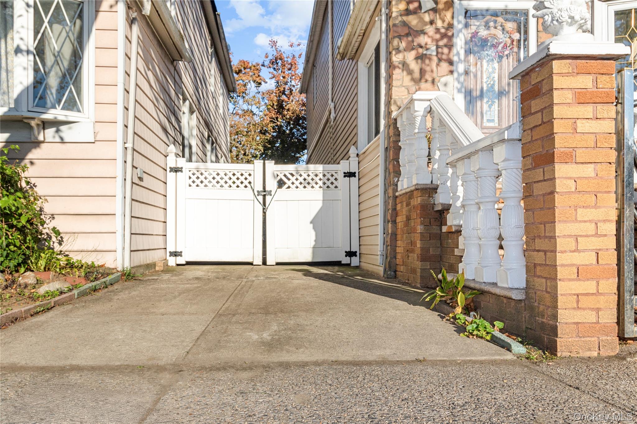 #3 photo, 109-29 Van Wyck Expressway, Jamaica , NY 11435