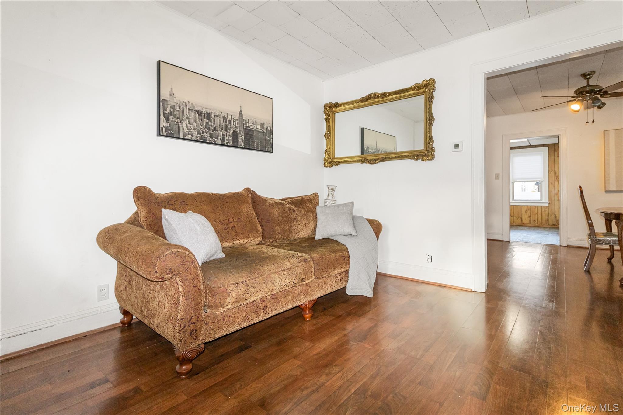 #6 photo, 109-29 Van Wyck Expressway, Jamaica , NY 11435