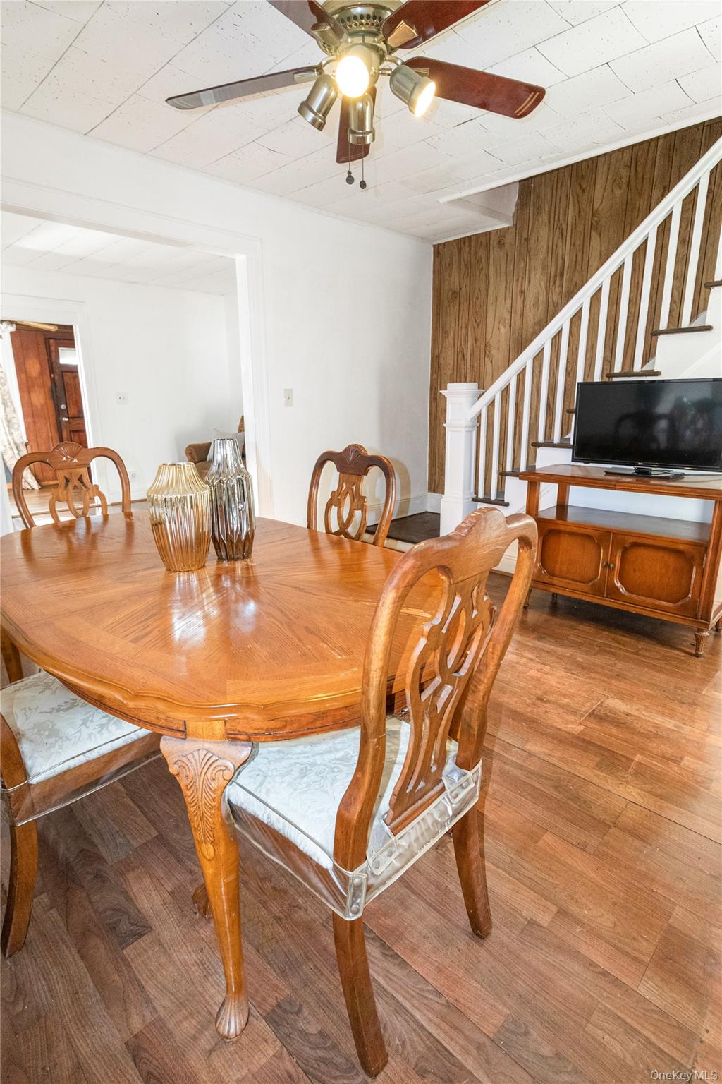 #8 photo, 109-29 Van Wyck Expressway, Jamaica , NY 11435