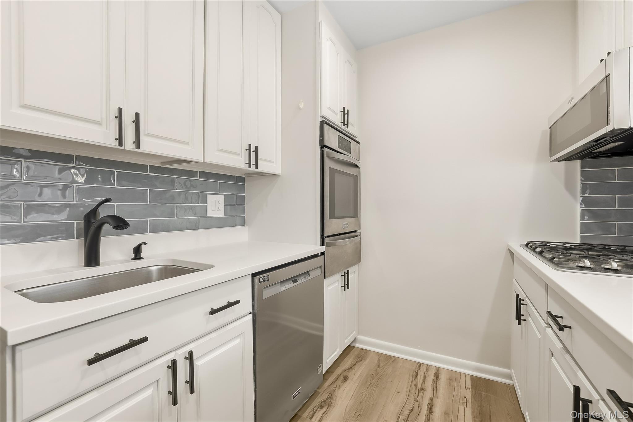 #5 photo, 150 Bedford Road, Chappaqua , NY 10514