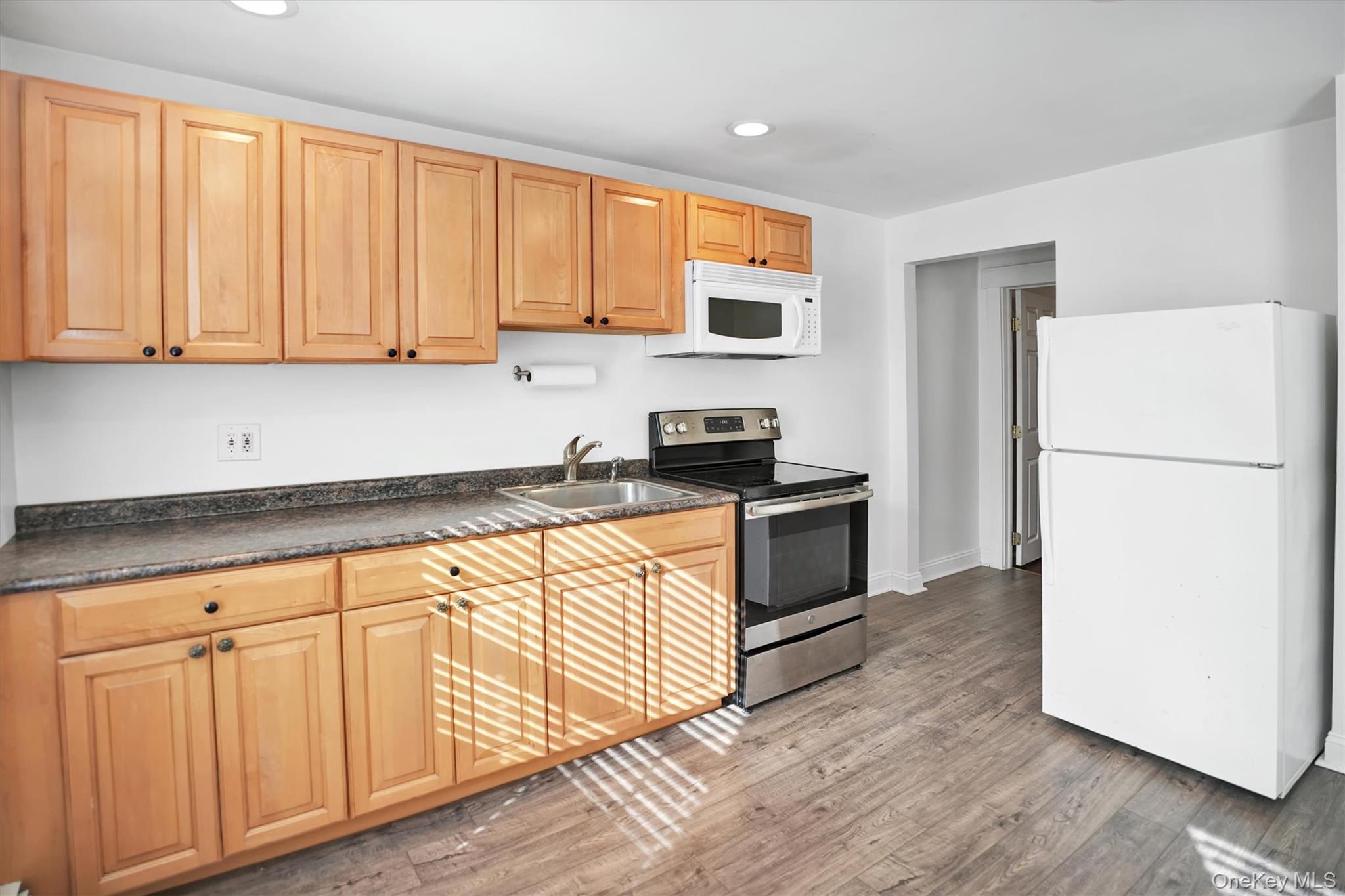 #11 photo, 14 Halsey Avenue, East Quogue , NY 11942