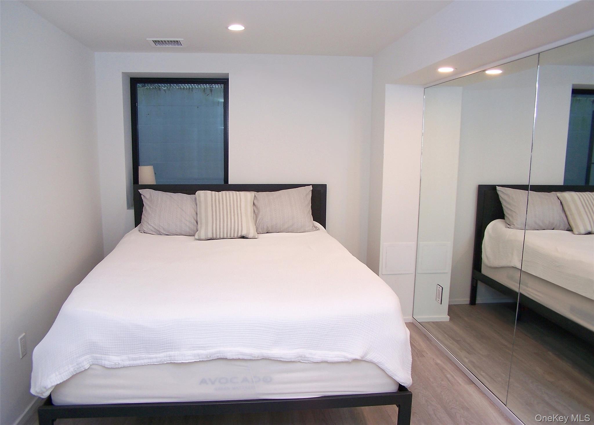 #9 photo, 47 School Street, Hampton Bays , NY 11946