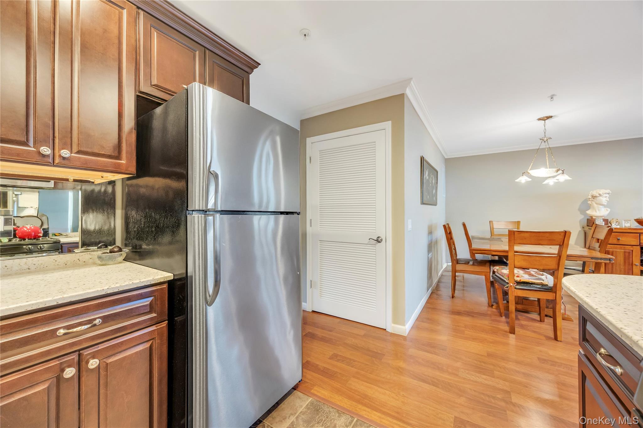 #9 photo, 17 Hunter Drive, サフォーク郡 Central Islip , NY 11722