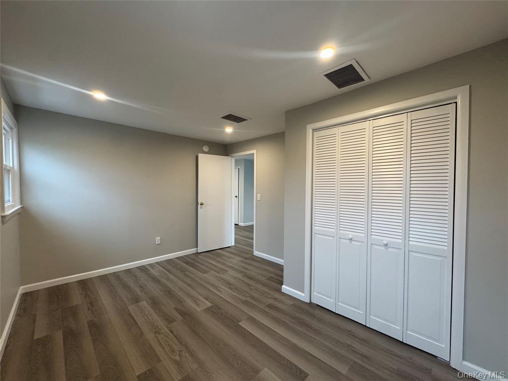 #3 photo, 817 E Walnut Street, Long Beach , NY 11561