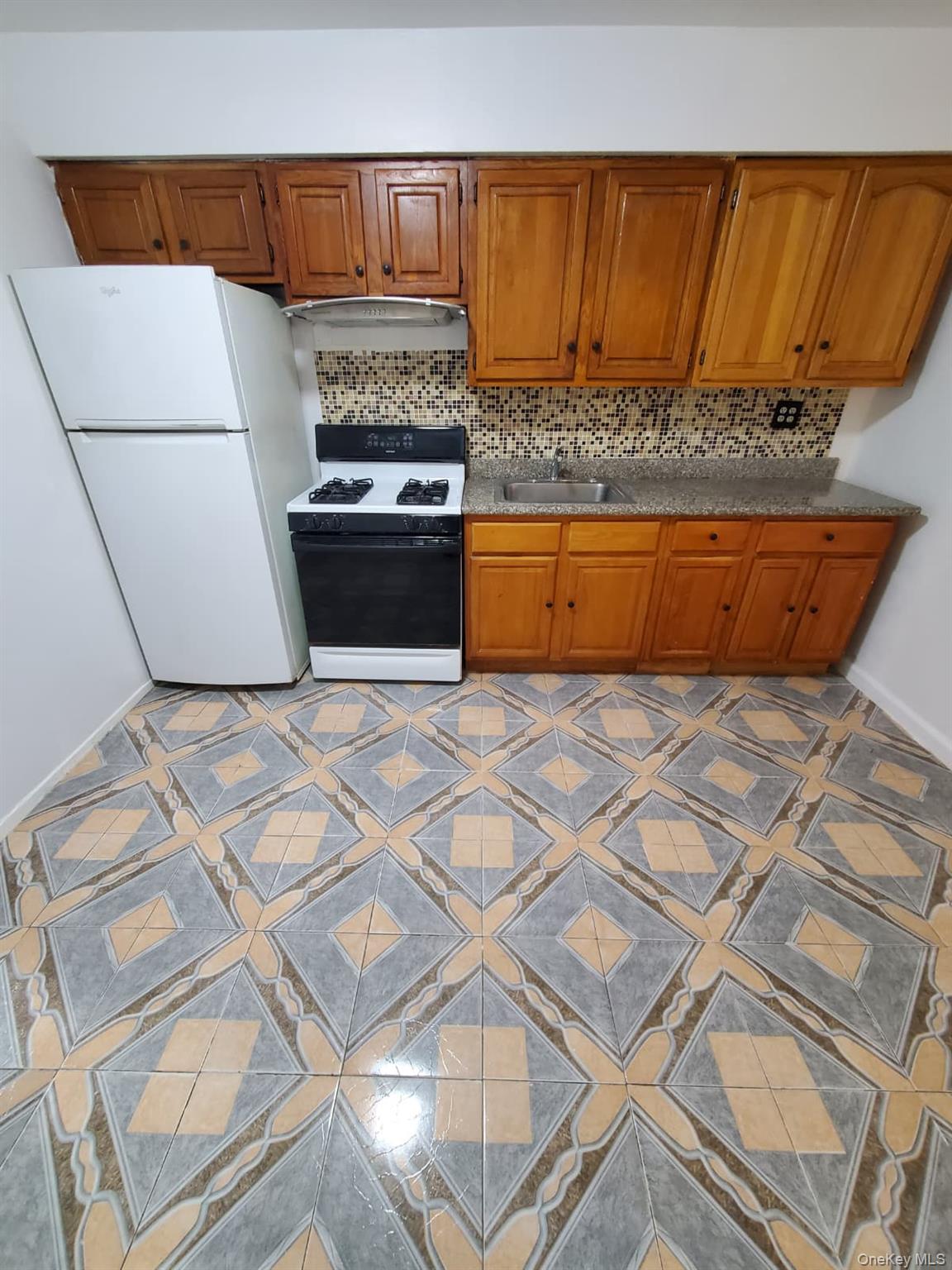 #2 photo, 232 blair ave, Bronx , NY 10465