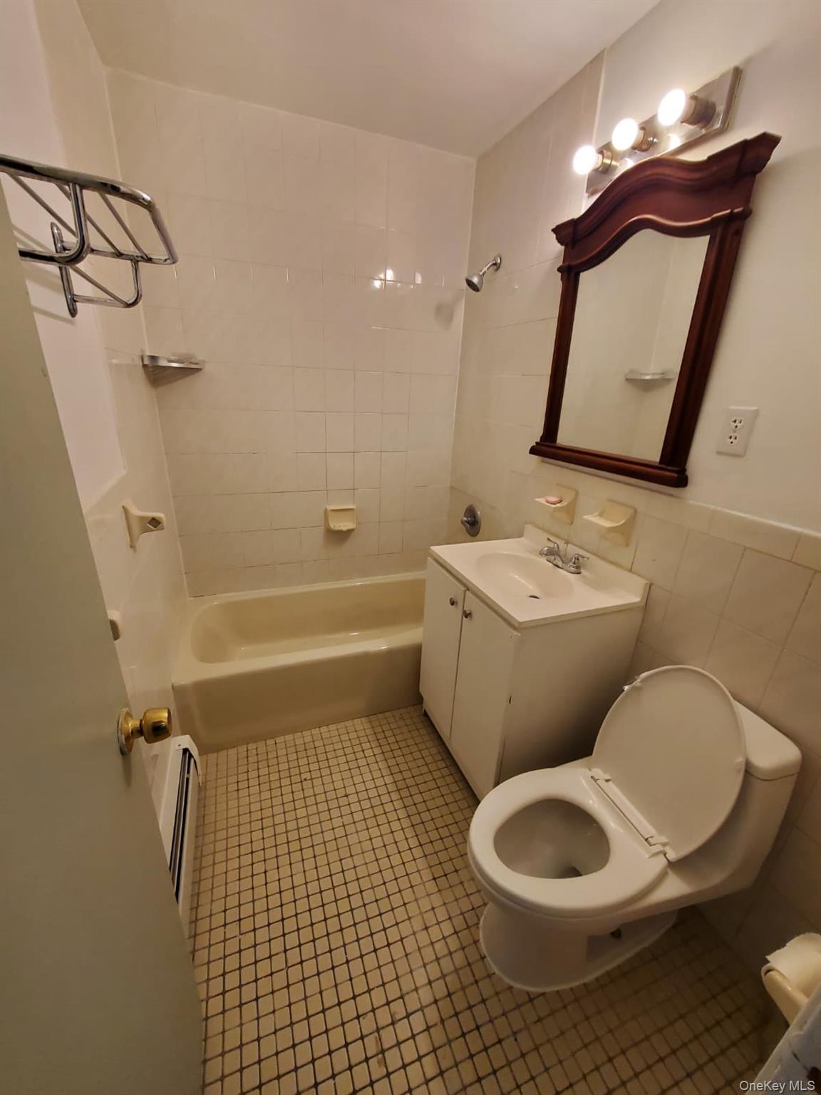 #6 photo, 232 blair ave, Bronx , NY 10465