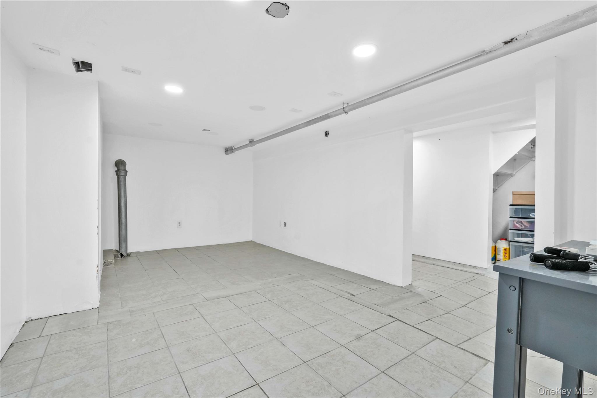 #16 photo, 8063 87th Road, Woodhaven , NY 11421