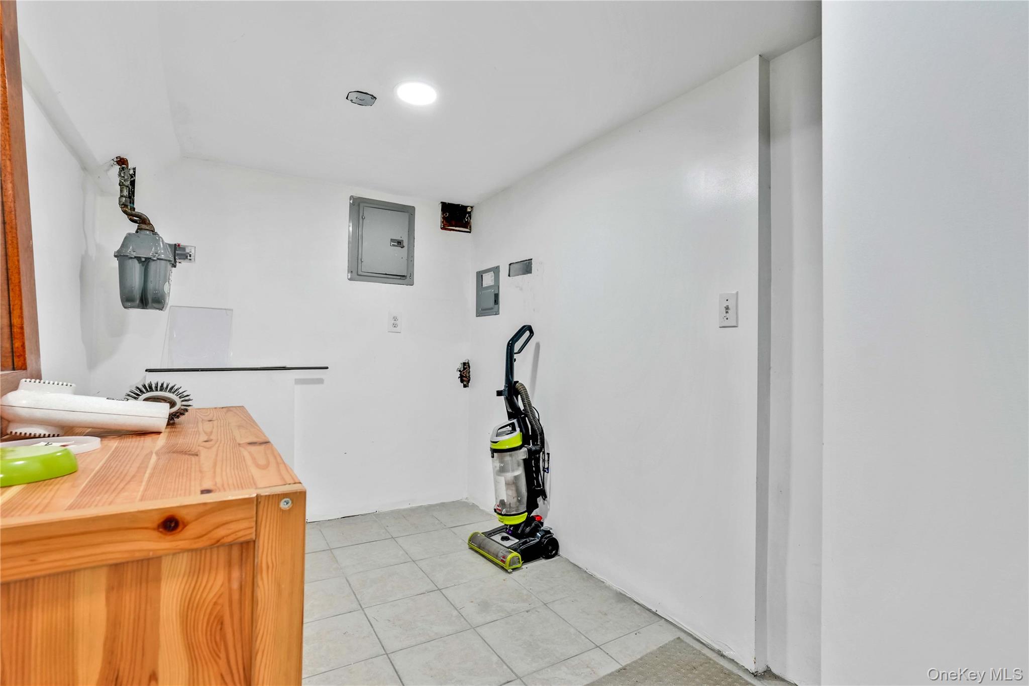 #19 photo, 8063 87th Road, Woodhaven , NY 11421