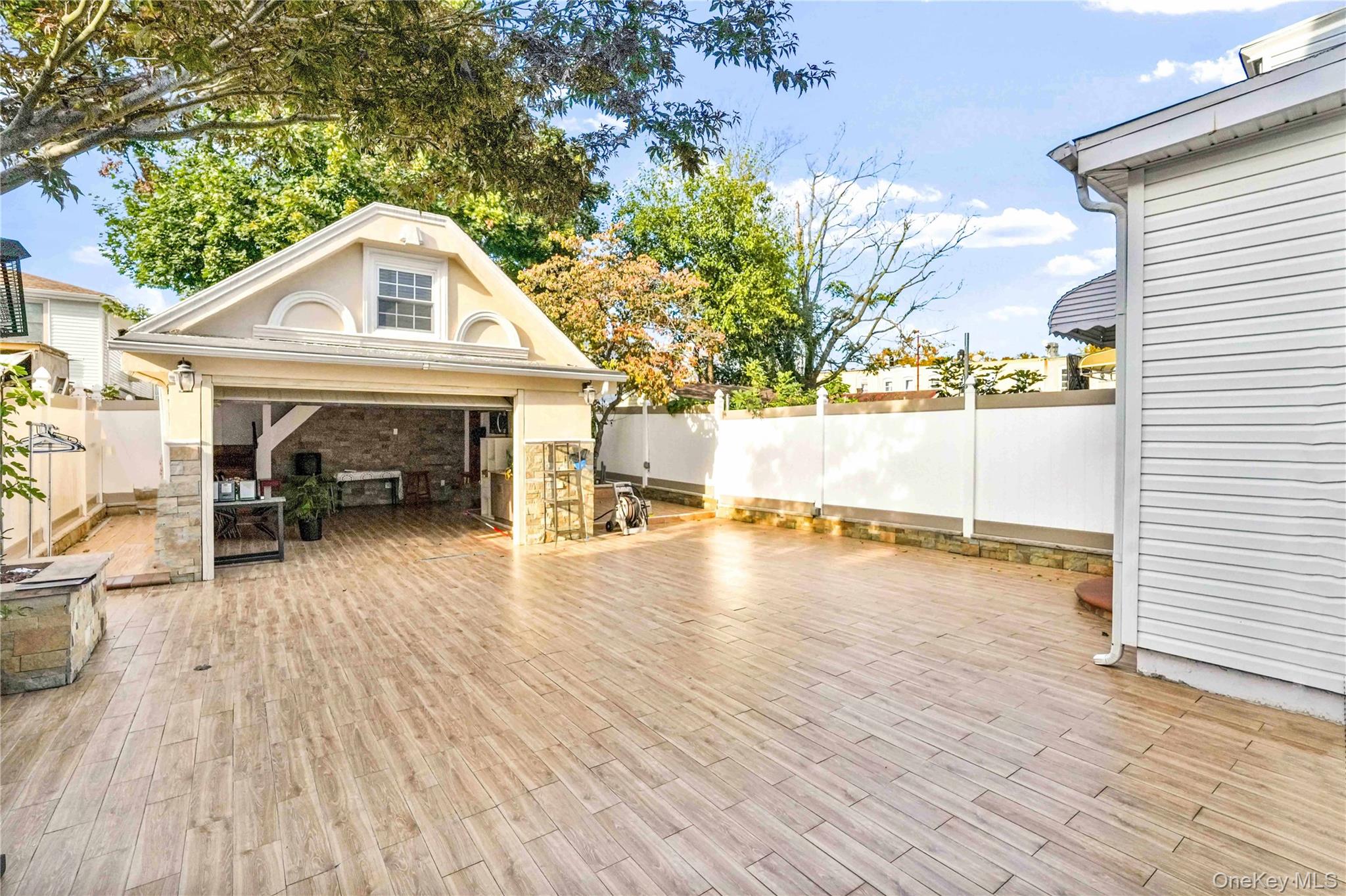 #2 photo, 8063 87th Road, Woodhaven , NY 11421