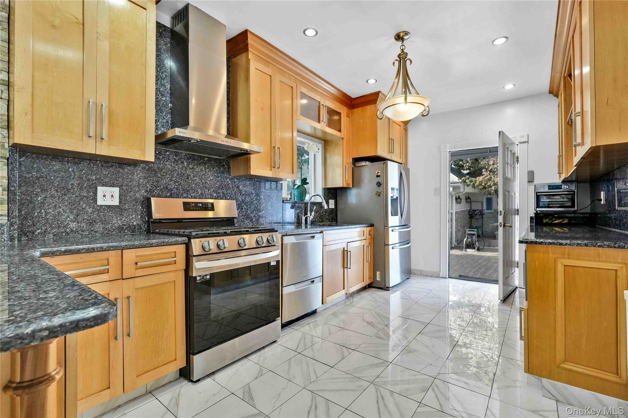 #9 photo, 8063 87th Road, Woodhaven , NY 11421