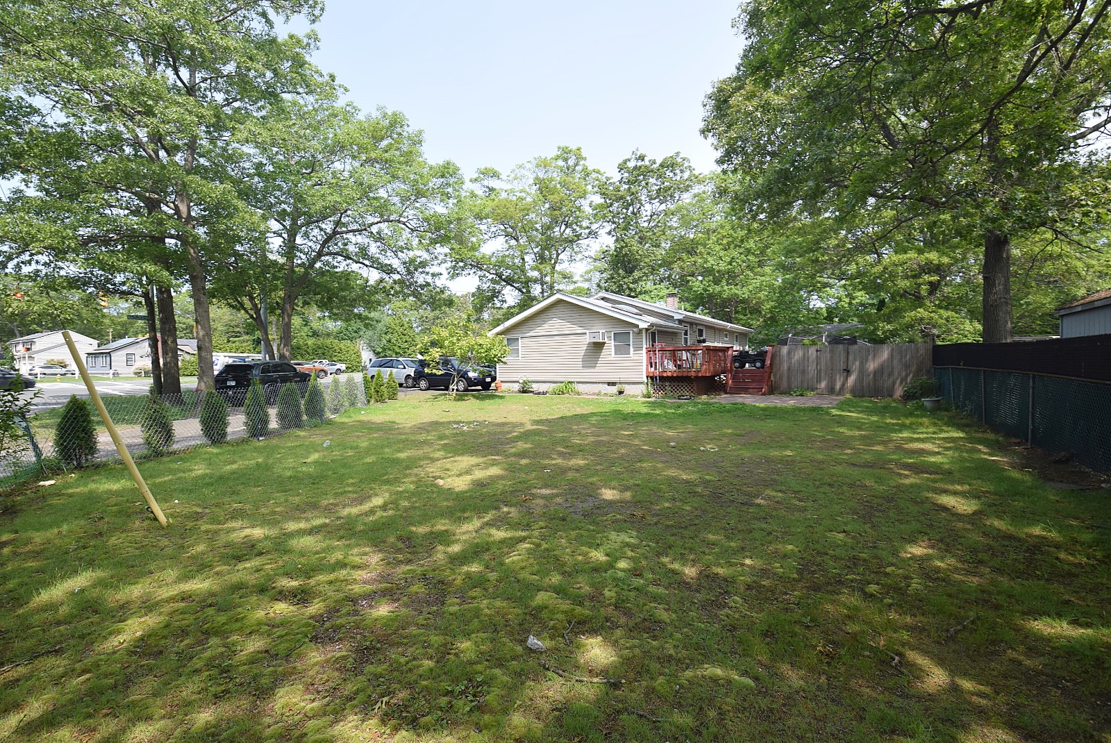 #11 photo, 1330 William Floyd Parkway, サフォーク郡 Shirley , NY 11967