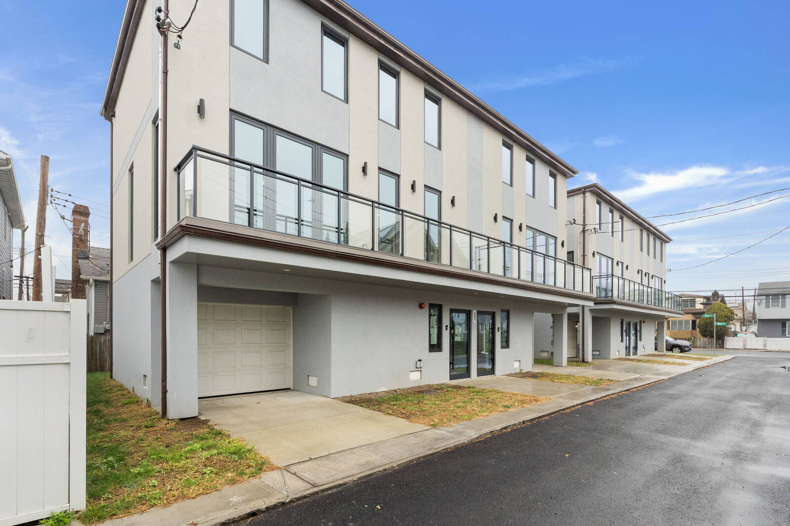 #5 photo, 33A Keen Ct, Gerritsen Beach , NY 11229