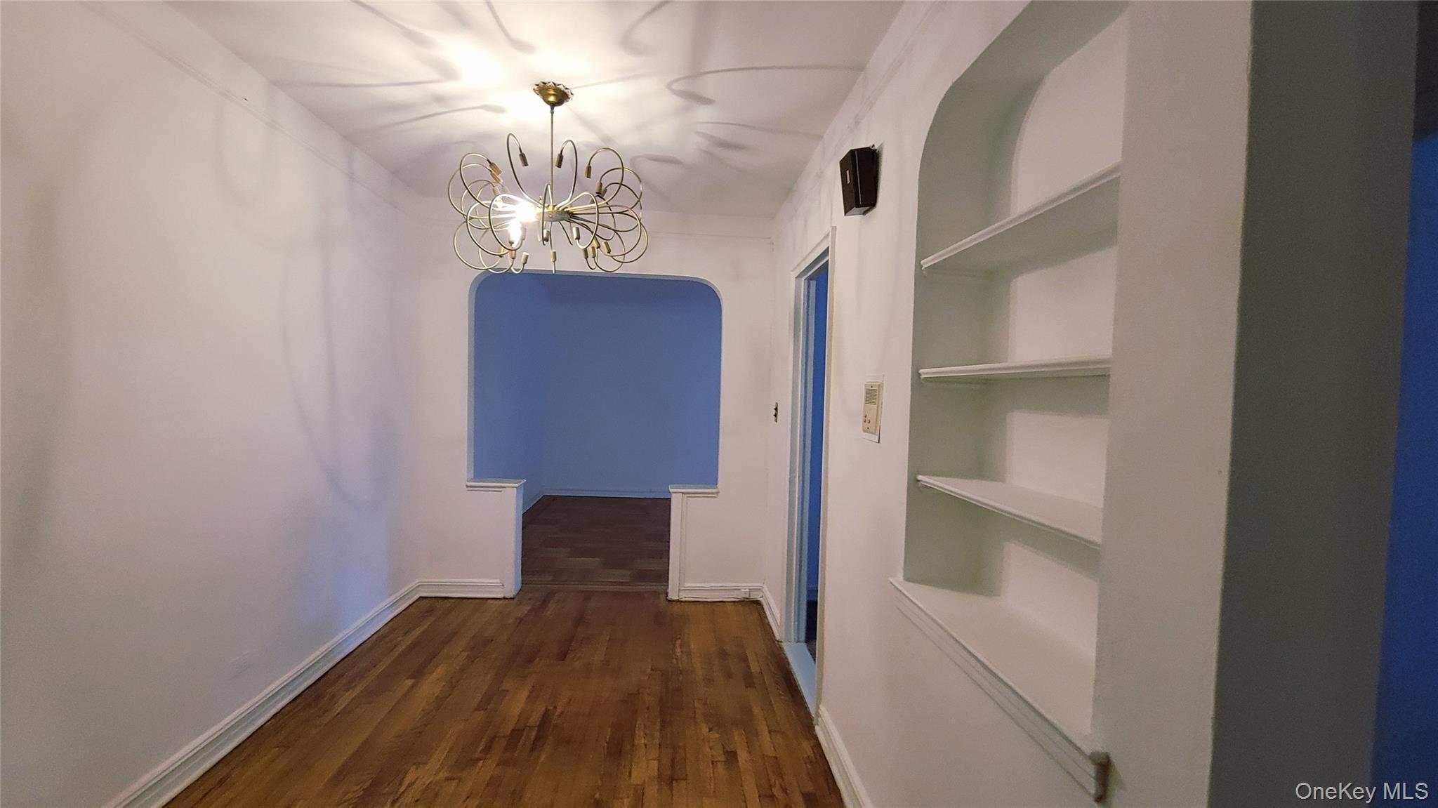 #10 photo, 84-49 168th Street, Jamaica Hills , NY 11432