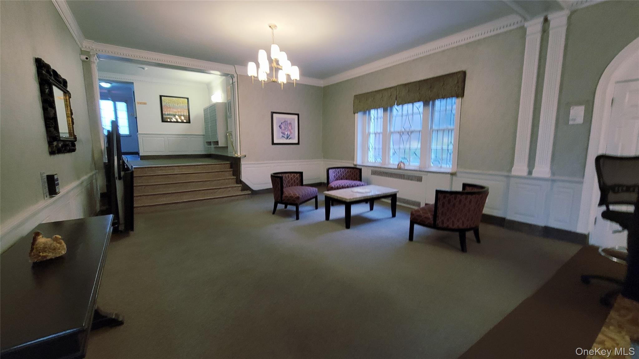 #18 photo, 84-49 168th Street, Jamaica Hills , NY 11432