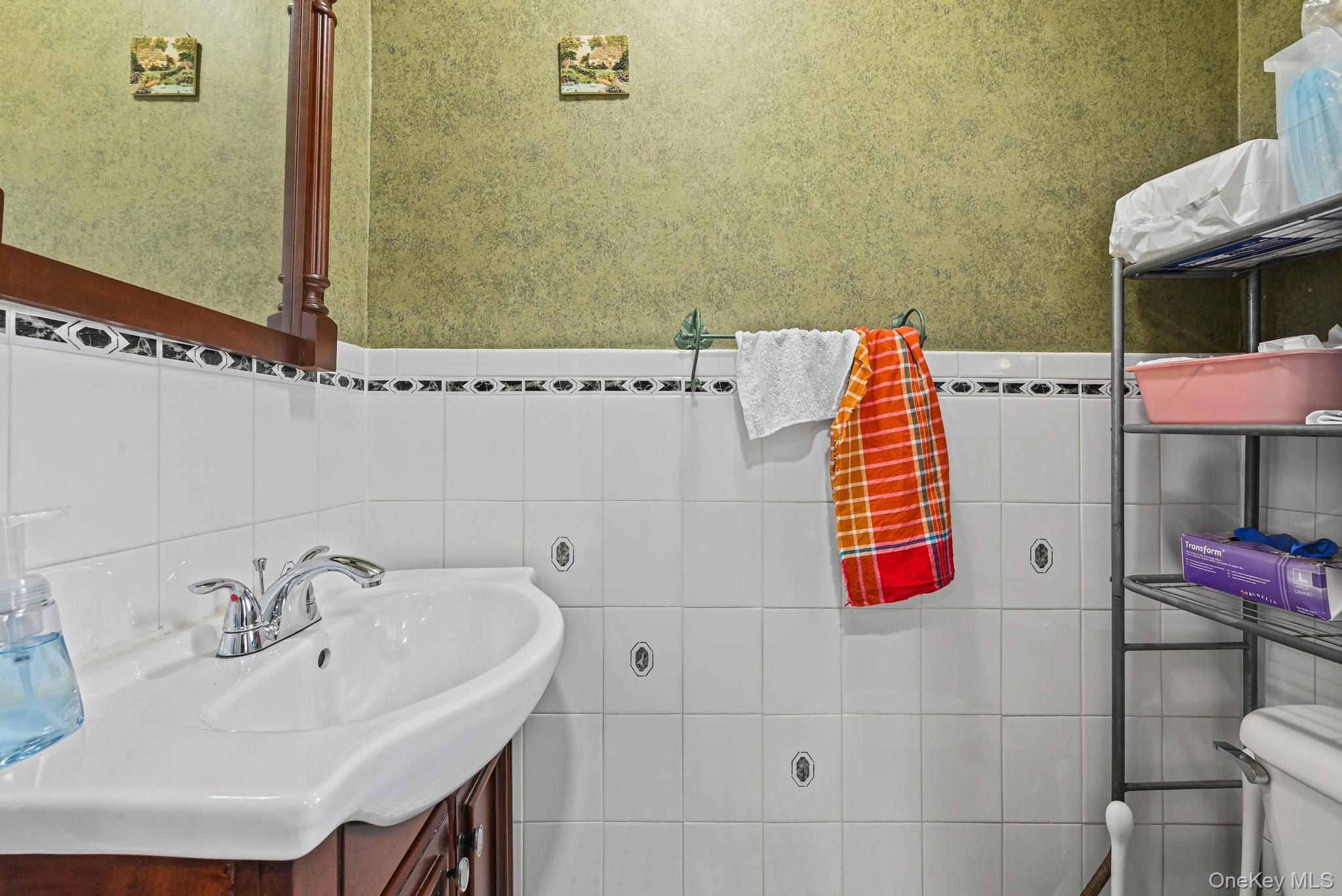 #19 photo, 8915 88th Street, Woodhaven , NY 11421